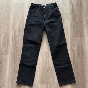 Abercrombie & Fitch The 90s Straight Ultra High Rise Black Jeans